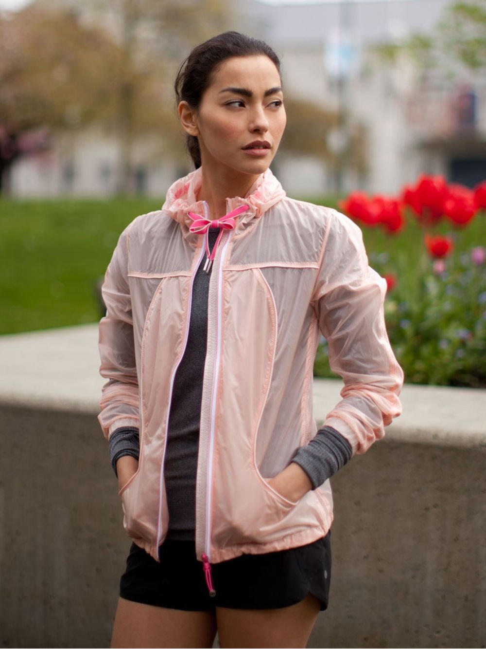 Lululemon Transparent-See Jacket 🌸
Color: Parfait Pink / Pinkelicious
Size: 8
